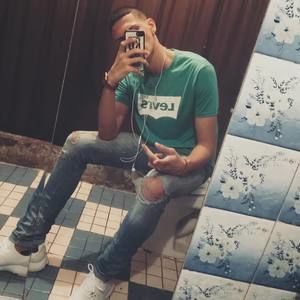 Meet your Posher, Kevin